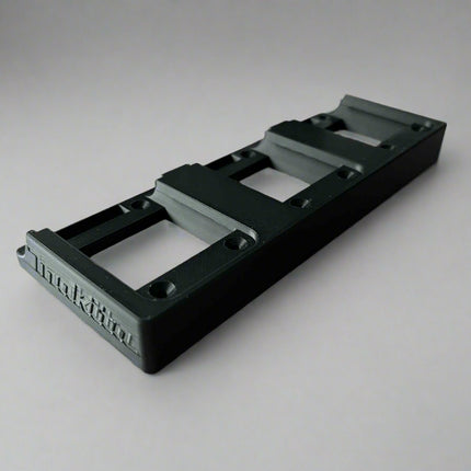 Makita akumuliatoriaus / baterijos laikiklis