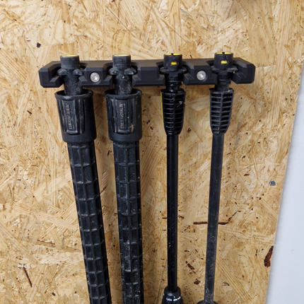 Sieninis laikiklis Kärcher aksesuarams – 4 laikiklių versija