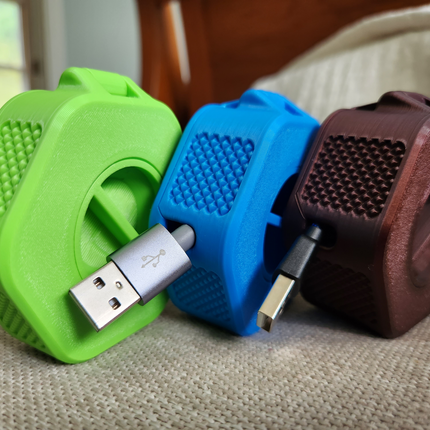 Kabelių tvarkyklė Pro