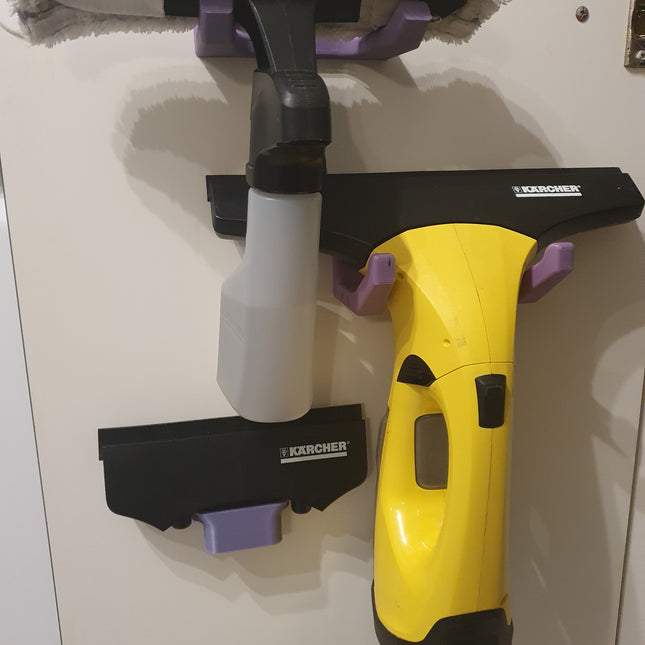 Sieninis laikiklis Karcher langų valytuvui su ES maitinimo bloko laikymu