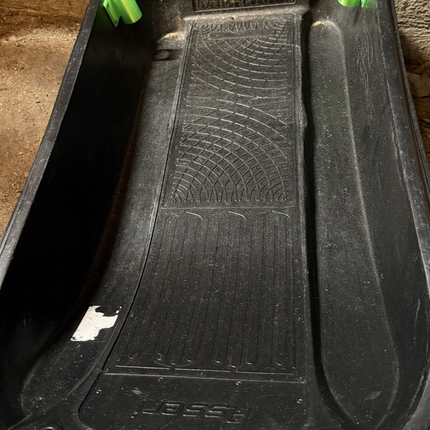 Universalus meškerės laikiklis žvejybos rogėms | Tvirtinamas prie šono