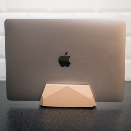 Išmanusis vertikalus nešiojamojo kompiuterio stovas