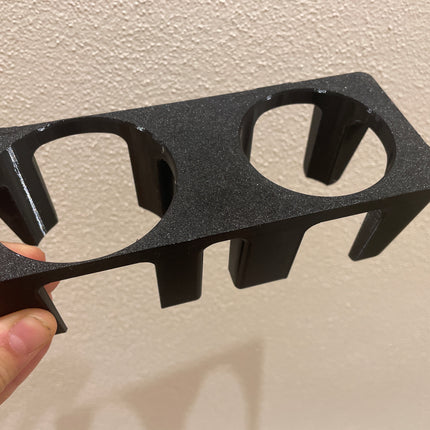 BMW E46 puodelių laikiklis