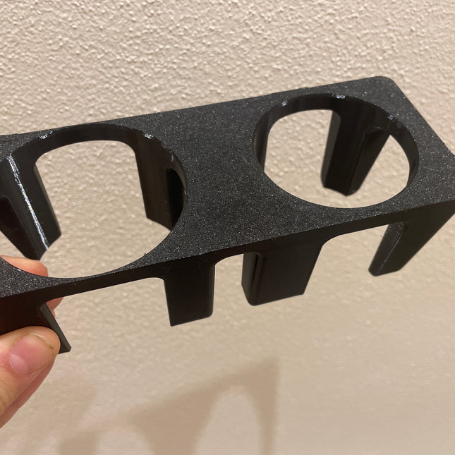 BMW E46 puodelių laikiklis