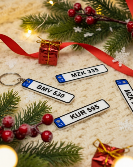 Individualūs raktų pakabukai – mini numeriai pagal užsakymą