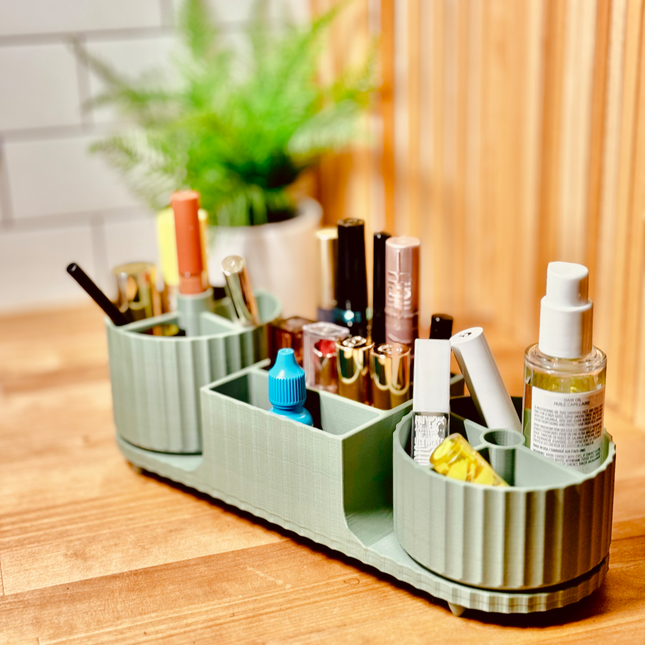 Besisukantis Vonios Kambario Organizatorius – 360° Patogumas