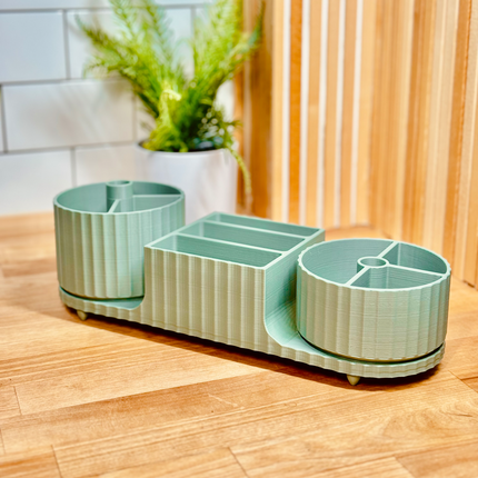 Besisukantis Vonios Kambario Organizatorius – 360° Patogumas