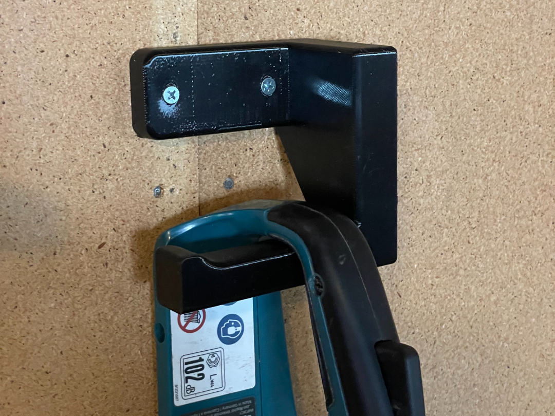 Makita grandininio pjūklo laikiklis