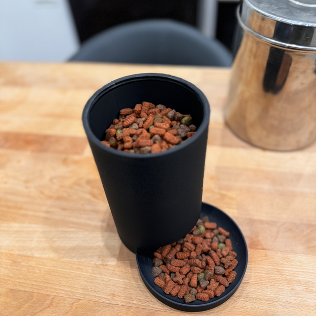 „EcoBalance“ – Išmanusis automatinis sauso maisto dozatorius