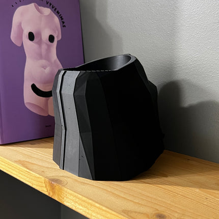 Moderni vaza "Darth Vader"