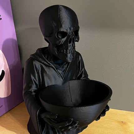 Helovyninis saldainių dubuo „Skeletas su dubeniu“