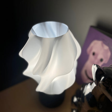 Dekoratyvinė pastatoma lempa Japandi stiliaus