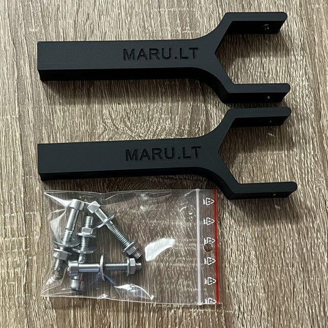 Universalūs ledo grąžto laikikliai žvejybinėms rogėms (2 vnt. komplektas)