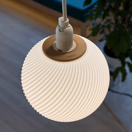 Pakabinamo Šviestuvo Gaubtas „Susukta Sfera“ – 15 cm (Twister)