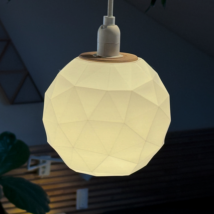 Pakabinamo Šviestuvo Gaubtas „Low Poly Sfera“ – 15 cm