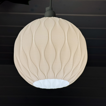 Pakabinamo Šviestuvo Gaubtas „Kreivų Linijų Sfera“ – 15 cm