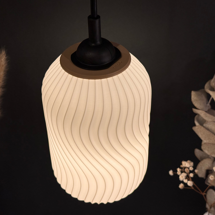 Pakabinamo Šviestuvo Gaubtas „Žibintas-Sklandus Srautas“ – 18 cm