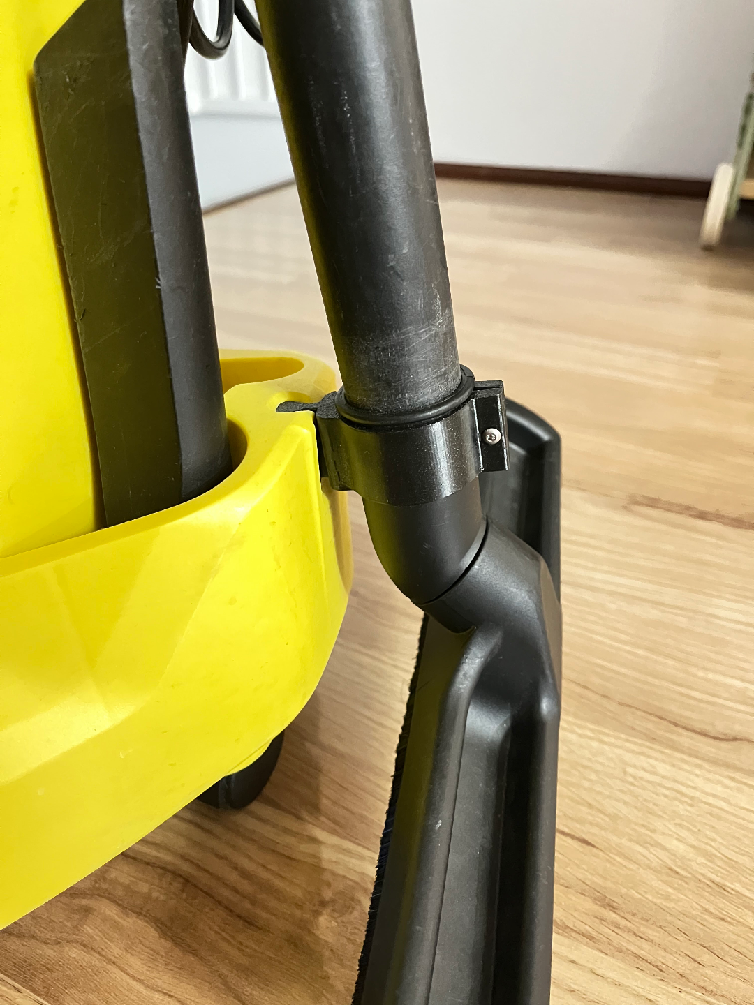 Adapteris antgalio laikymui – suderinamas su Kärcher WD3 ir panašiais modeliais