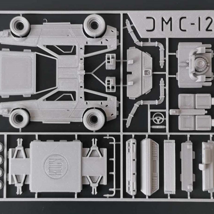 DeLorean DMC-12 (Atgal į Ateitį) – Miniatiūrinė Rinkinio Kortelė 1:40