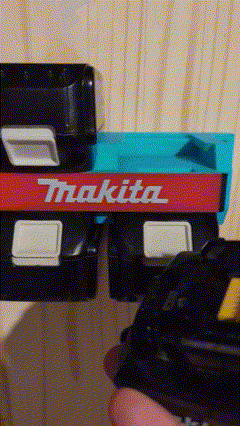 Makita 18 V baterijų sieninis laikiklis