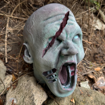 XL zombio galva dekoracijai Helovynui