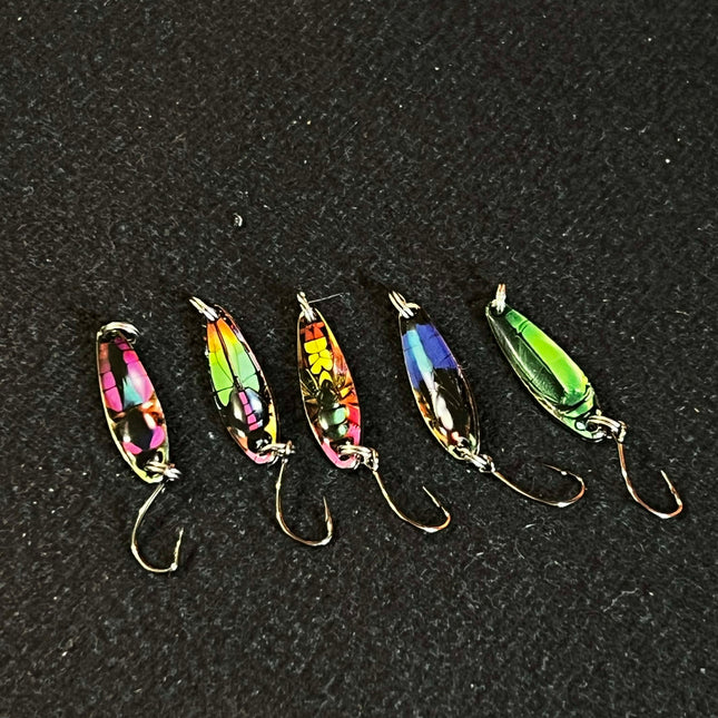 Micro-Spoon „Vabalas“ – 1.5g Masalų Rinkinys (5 vnt.) + Dežutė dovanų