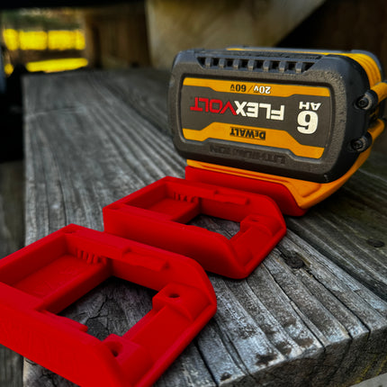 Dewalt 18V / 20V Akumuliatorių Trigubas Laikiklis