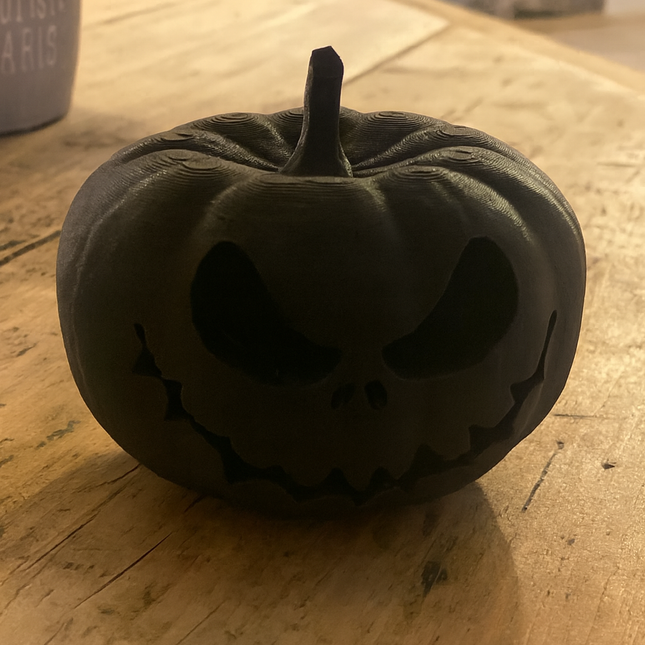 Helovyno moliūgas dekoracijai