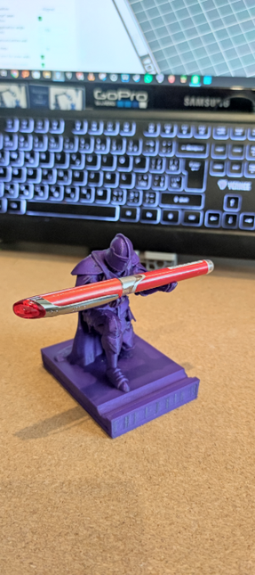 Plunksnos Riteris – Viduramžių stiliaus rašiklio laikiklis