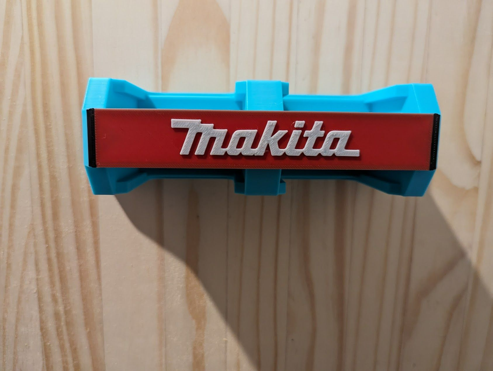 Makita 18 V baterijų sieninis laikiklis