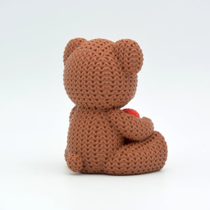 „Meilės Meškutis“ – Megzto rašto jaukumas